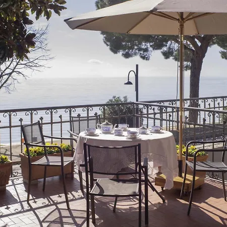 Lungolago Apartman *