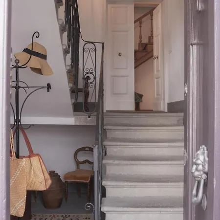 Lungolago Apartment