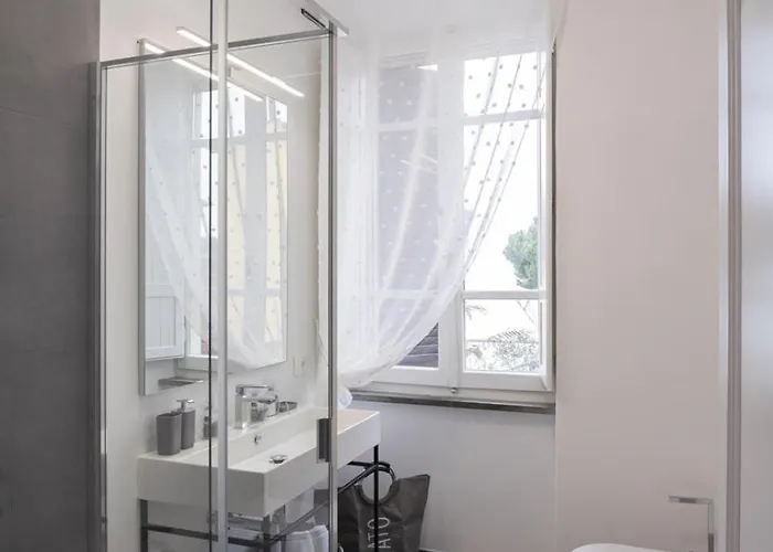 Lungolago * パッシニャーノ・スル・トラジメーノ