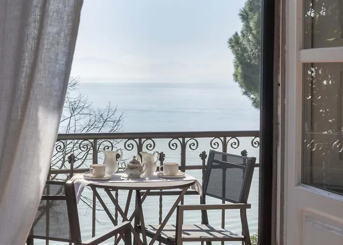 Lungolago * パッシニャーノ・スル・トラジメーノ