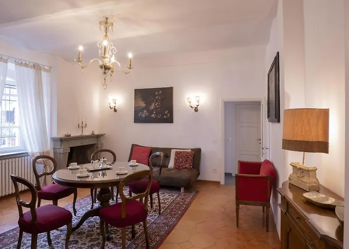 アパート Lungolago