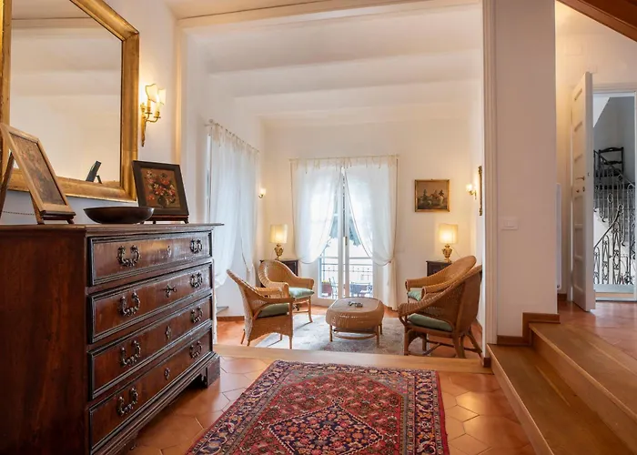 Lungolago * パッシニャーノ・スル・トラジメーノ